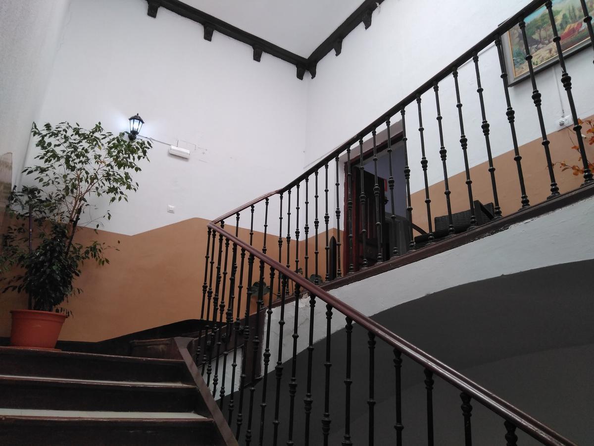 Carretero 2* Caces